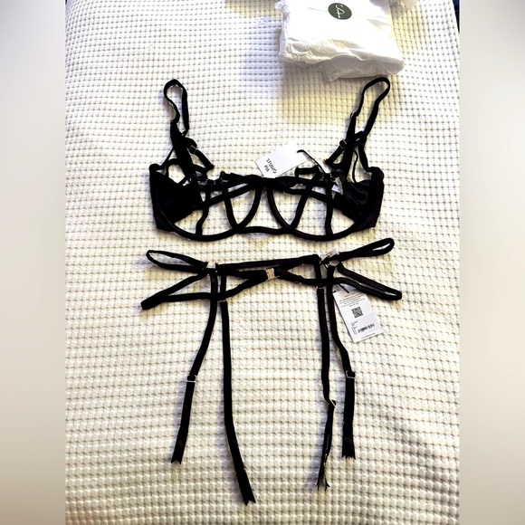 New, unworn Studio Pia Clea Bra & Harness in Jet - Picture 5 of 16